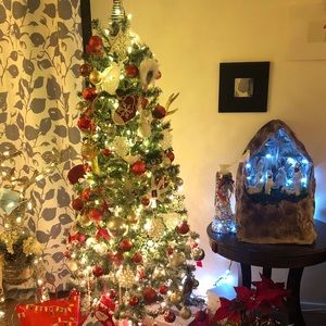 Meet your Posher, Maro